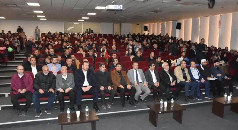 Van'da "Mekke'nin Fethi ve Kudüs Gecesi" programı düzenlendi