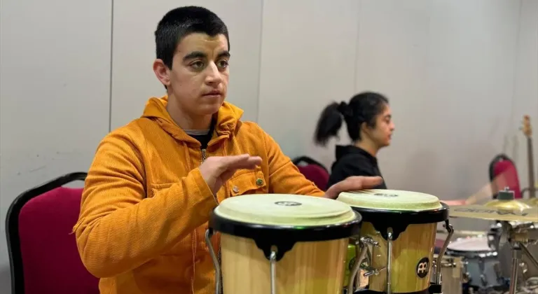 Van'da özel gereksinimli öğrencilerden oluşan koro, başka illerde de konser vermek istiyor